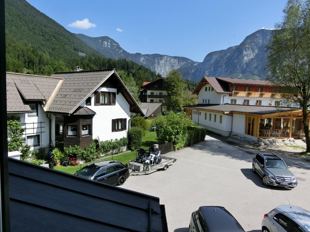 Hotel Haus Am See - Hallstatt Lake Obertraun Buitenkant foto